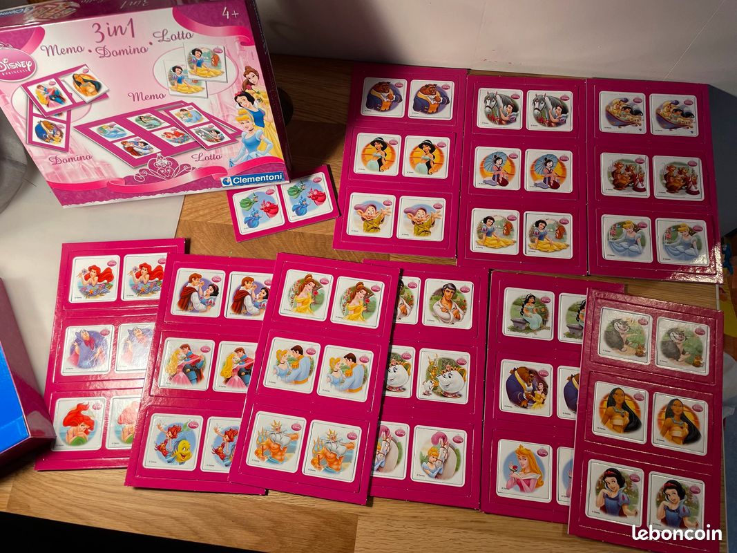 Jeu Princesses Disney 3 en 1 Memo Domino Loto Clementoni (image 4)