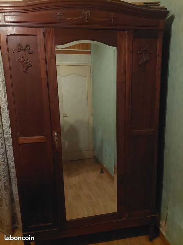 Armoire ancienne (image 1)
