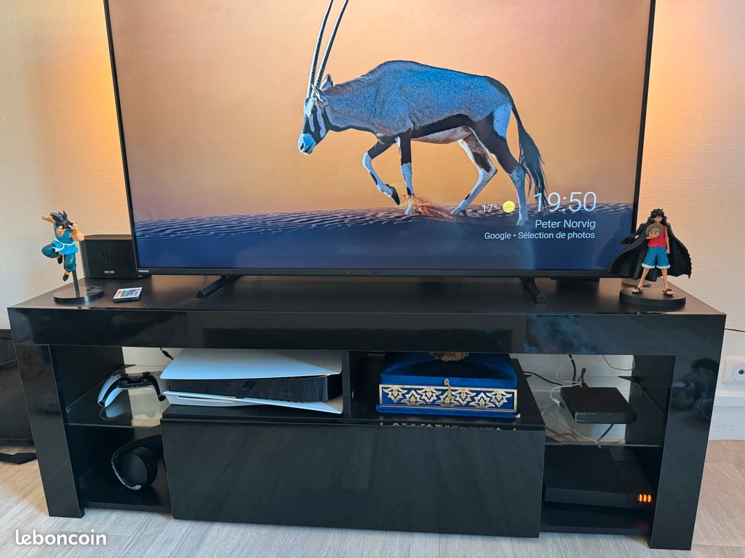 Canapé convertible VEGA – 3 places (BUT) + meuble télé offert (image 10)