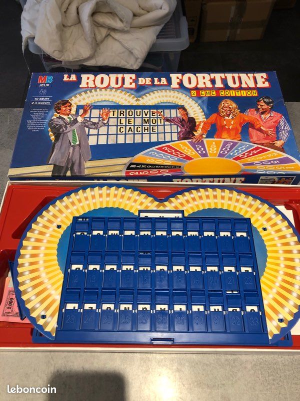 COSTWAY Roue de la fortune 30 à tourner, roue rotative réglable en hauteur, gomme et stylo marqueur inclus, Lucky Wheel irrégulière pour les fêtes COSTWAY Roue de la fortune 30 à tourner, roue rotative réglable en hauteur, gomme et stylo marqueur inclus, Lucky Wheel irrégulière pour les fêtes