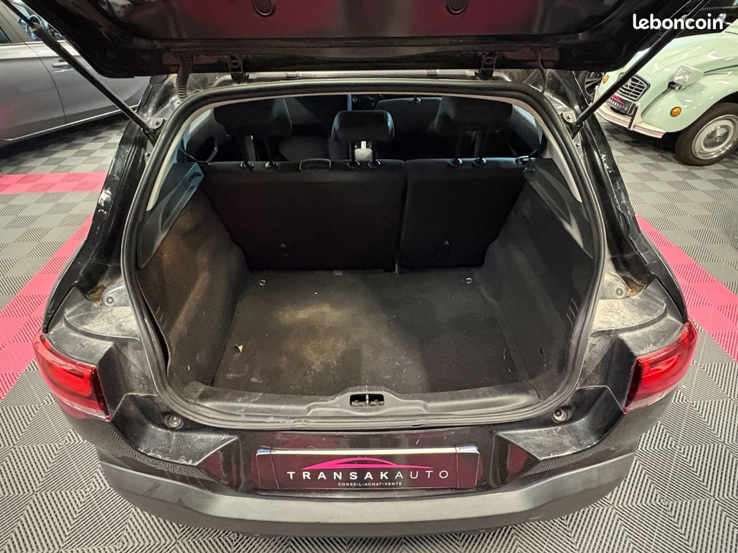 CITROEN C4 CACTUS PureTech 110 SS BVM6 Live (image 34)