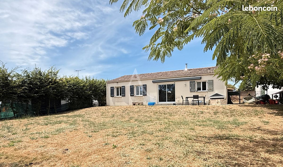 Maison 5 pièces 101 m² · à Fougeré · 101 m² · 239 500 €