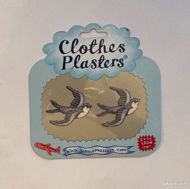 Patches thermocollant paire d'hirondelles, belle qualité - 4 cm (image 1)