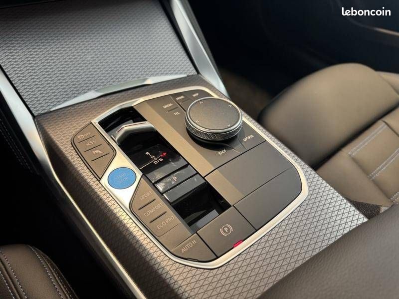 BMW i4 M60 xDrive M Performance (image 10)