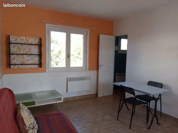 Appartement f1 meublé +terrasse