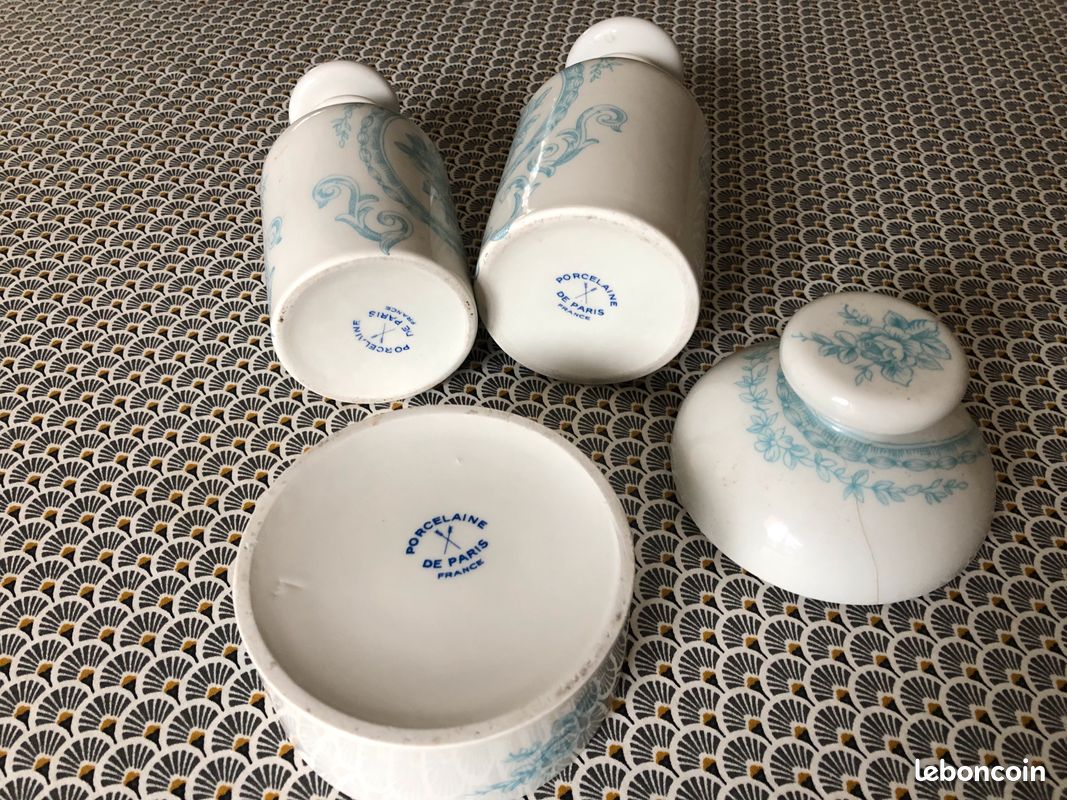 Service de toilette ancien porcelaine de Paris (image 2)
