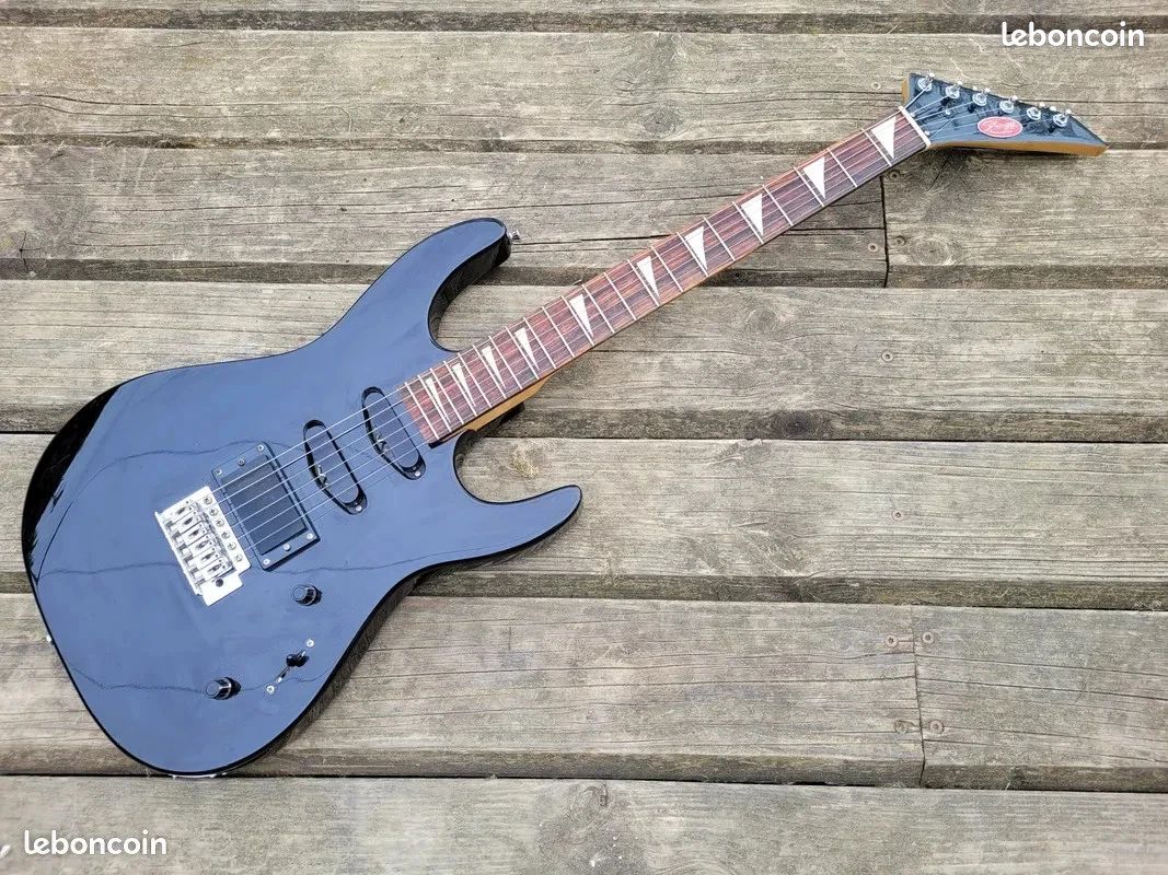 Guitare électrique Stagg (image 1)