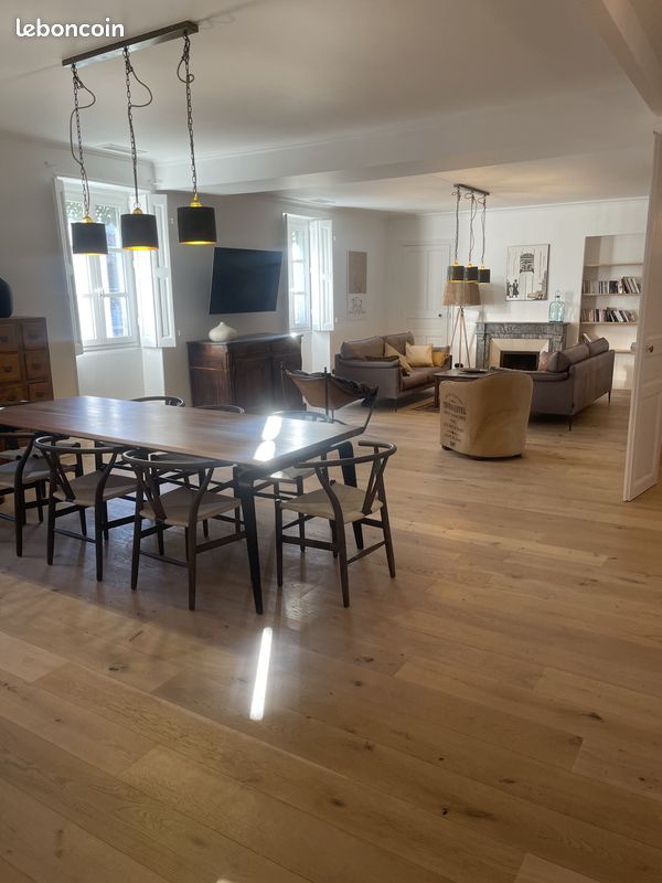 Appartement 3 pièces 127 m² · à Nîmes · 127 m² · 1 680 €/mois
