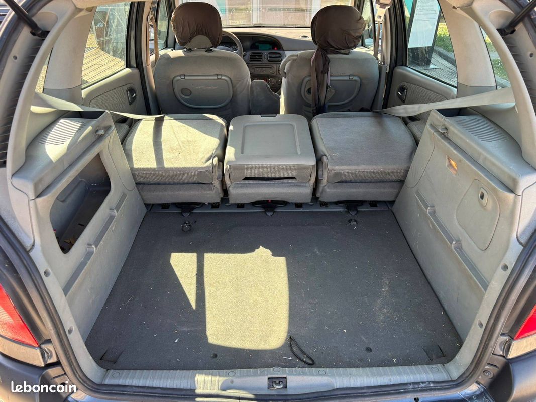 RENAULT Scenic 1.9 dCi 120 Pack Expression (image 15)