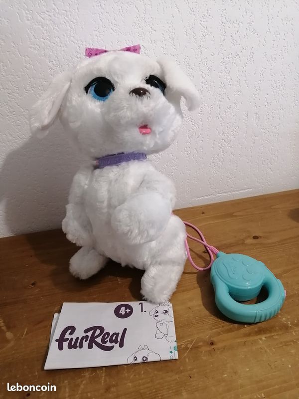 Peluche interactive chien (image 1)