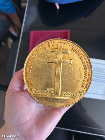 Médaille artistique en bronze « mémorial du général De Gaulle » - par