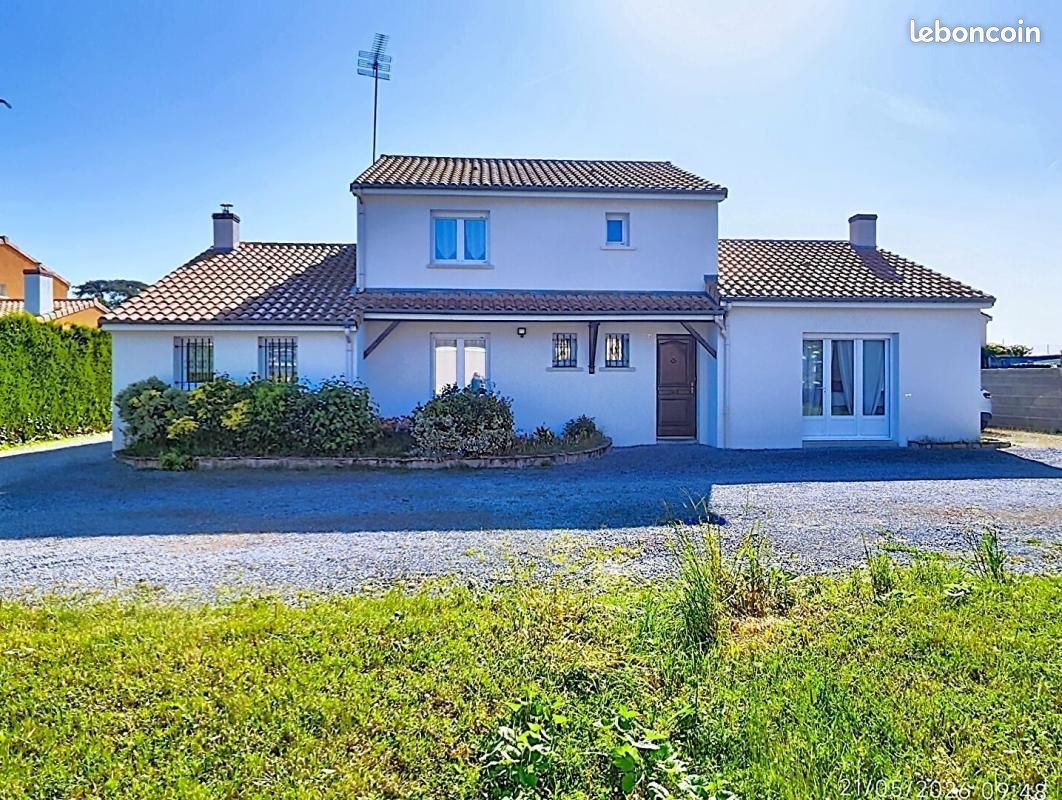 Maison 6 pièces 145 m² · à Mauges-sur-Loire · 145 m² · 239 660 €