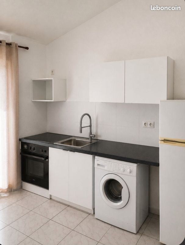 Appartement 2 pièces 27 m² · à Les Pennes-Mirabeau · 27 m² · 700 €