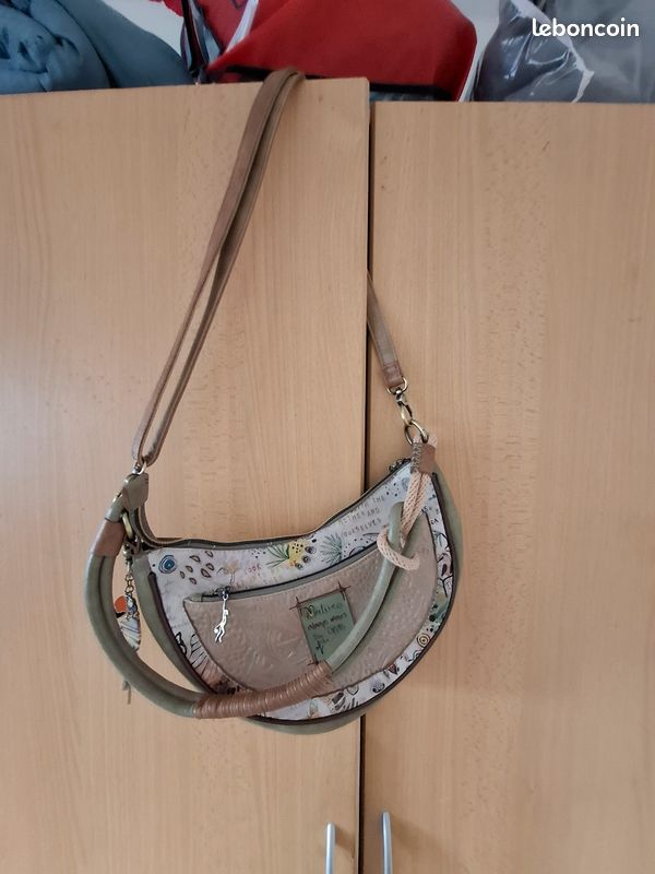 Sac en bandoulière marque Anekke (image 2)