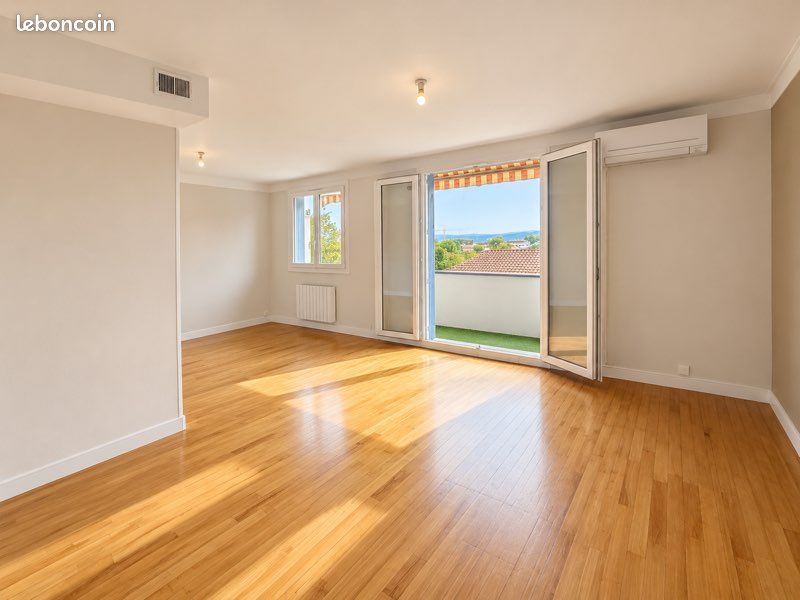 Appartement 4 pièces 72 m² · à Pont-de-Chéruy · 72 m² · 164 000 €