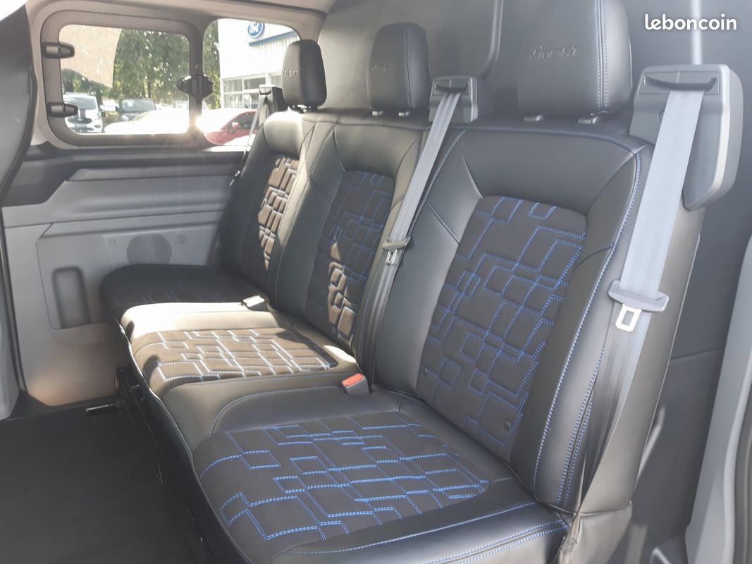 Ford Transit Custom (2) 320 L2H1 2.0 EcoBlue 170 MS-RT CA AUTO (image 15)