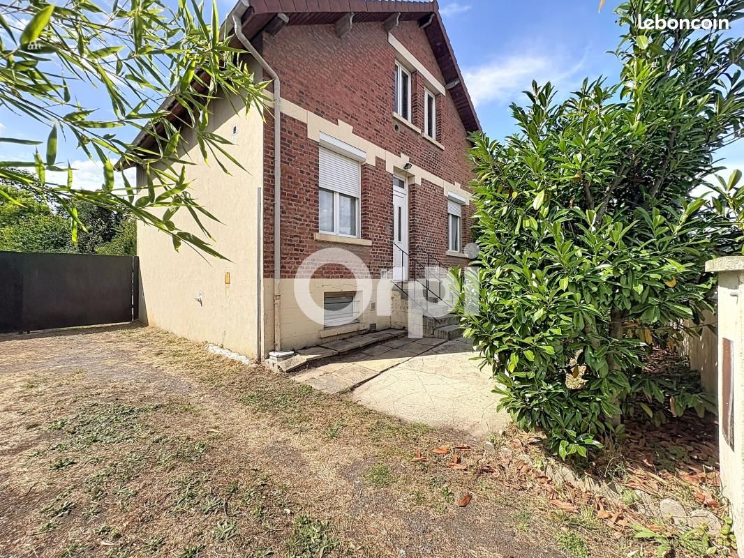 Maison 4 pièces 82 m² · à Chevrières · 82 m² · 179 000 €