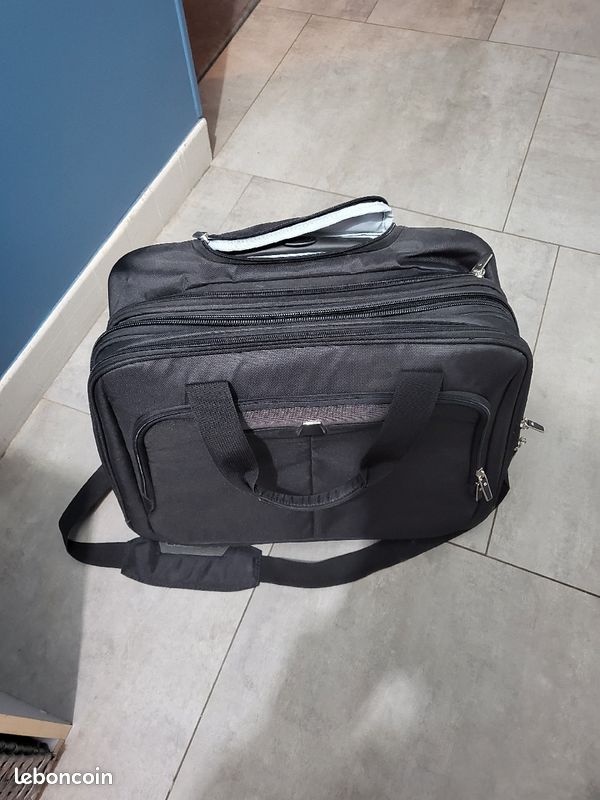 Valise delsey compacte business noire (image 1)