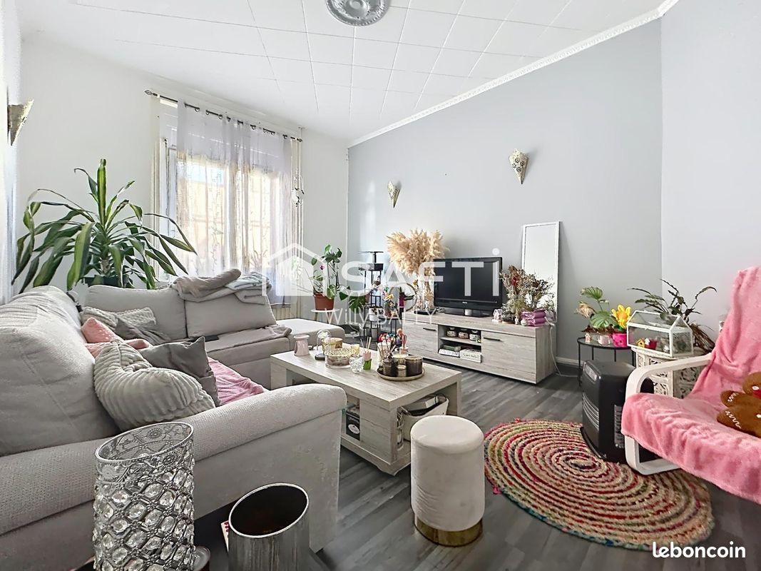 Maison 6 pièces 101 m² · à Brebières · 101 m² · 135 000 €