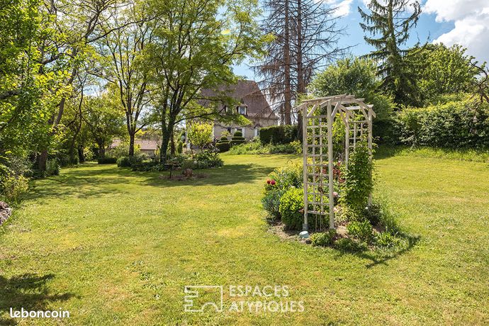 Maison 8 pièces 291 m²