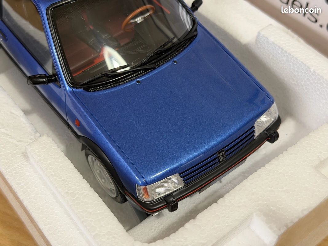 PEUGEOT 205 GTI 1.9 1988 BLUE ODEON 139 1:43 METAL 504 PIECES BLEU BLAU LHD