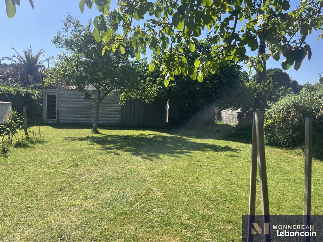 Terrain 984 m² · à Saint-Palais-sur-Mer · 984 m² · 215 250 €