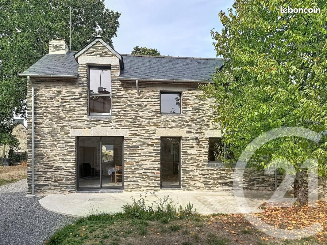 Maison 4 pièces 107 m² · à Sainte-Marie · 107 m² · 986 €/mois