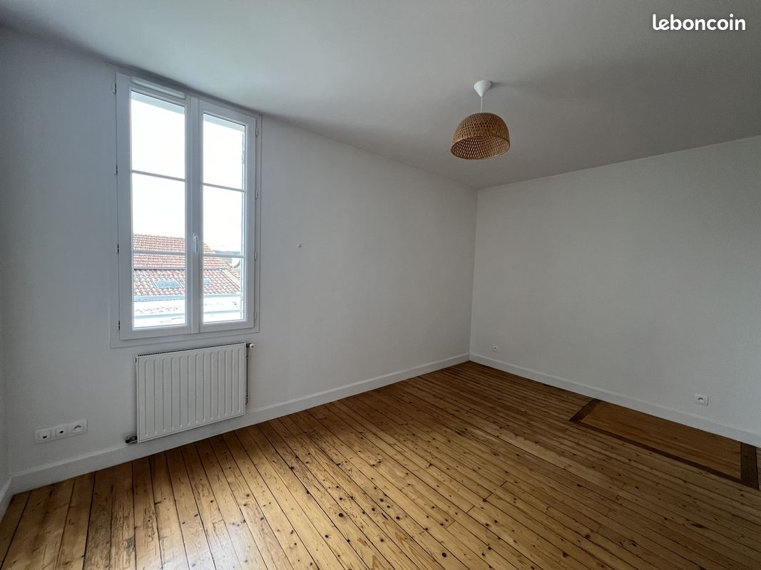 Maison 3 pièces 75 m² - Coutras 33230 (image principale 5)