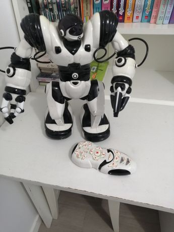 ROBOT KOMBAT VIKING - YCOO - 2 robots de combat télécommandés