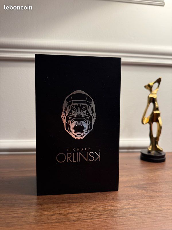 Richard Orlinski - Kong Christmas (édition argentée) - Sculpture dans sa boîte d