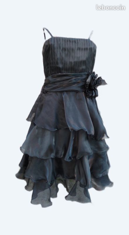 Robe BCBG Max Azria En Soie Noire à Volants - Taille 12 Neuve Sans étiquette