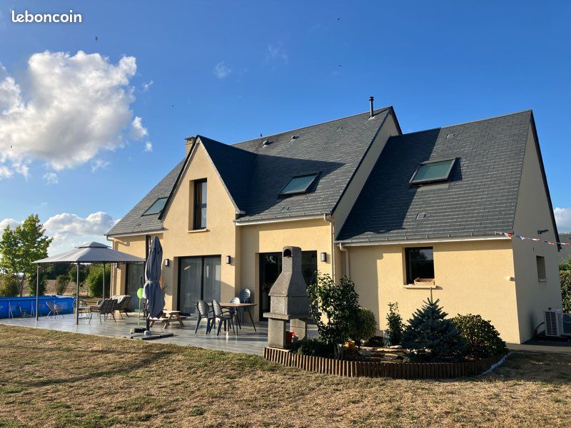 Maison 6 pièces 140 m² · à Tour-en-Bessin · 140 m² · 375 000 €