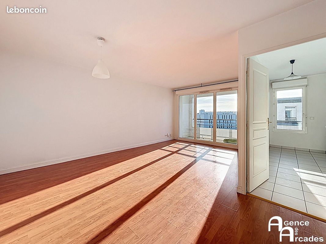 Appartement 3 pièces 67 m² · à Bordeaux · 67 m² · 245 000 €
