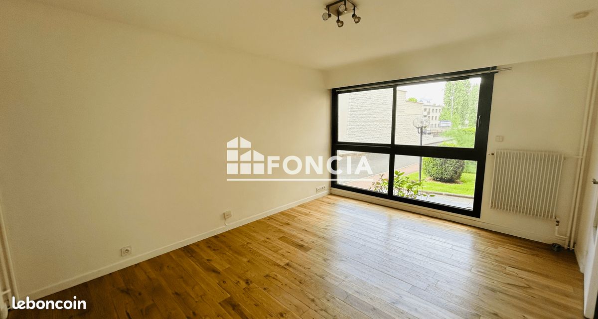 Appartement 1 pièce 27 m² · à Enghien-les-Bains · 27 m² · 824 €/mois