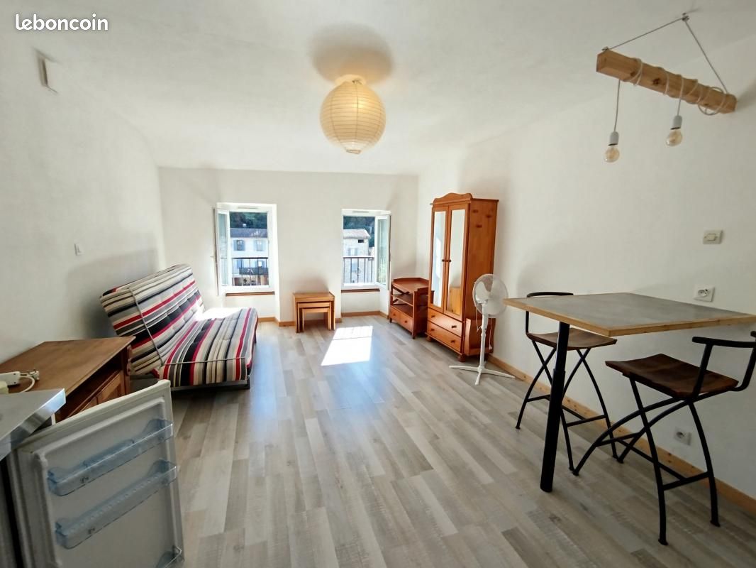 Appartement 1 pièce 25 m² · à Largentière · 25 m² · 345 €/mois