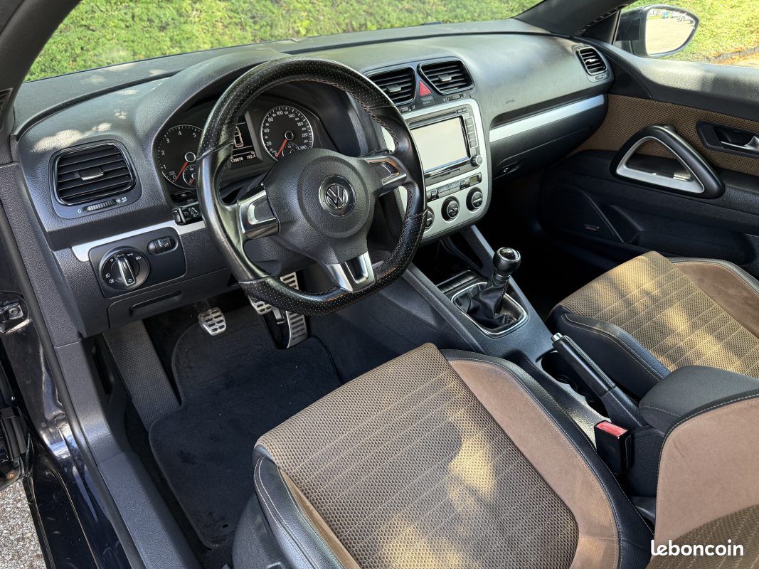 Volkswagen Scirocco 1.4 TSI 160ch Sportline Garantie 6 Mois (image 34)