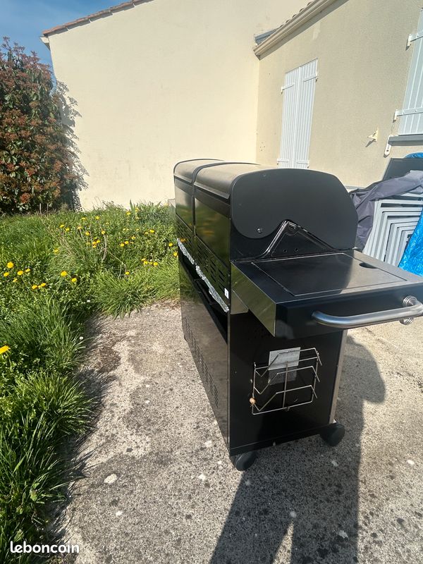 Barbecue Naterial (image 1)