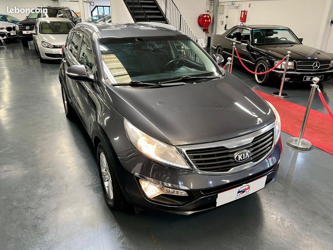 [GARANTIE 12 MOIS] Kia Sportage Style 1.7 CRDi - 115 Ch 1ère Main (image 2)