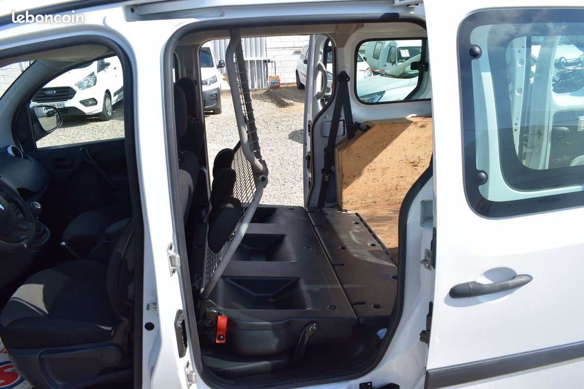 Renault kangoo maxi 1.5dci 110 cabine approfondie 5 places camera (image 7)
