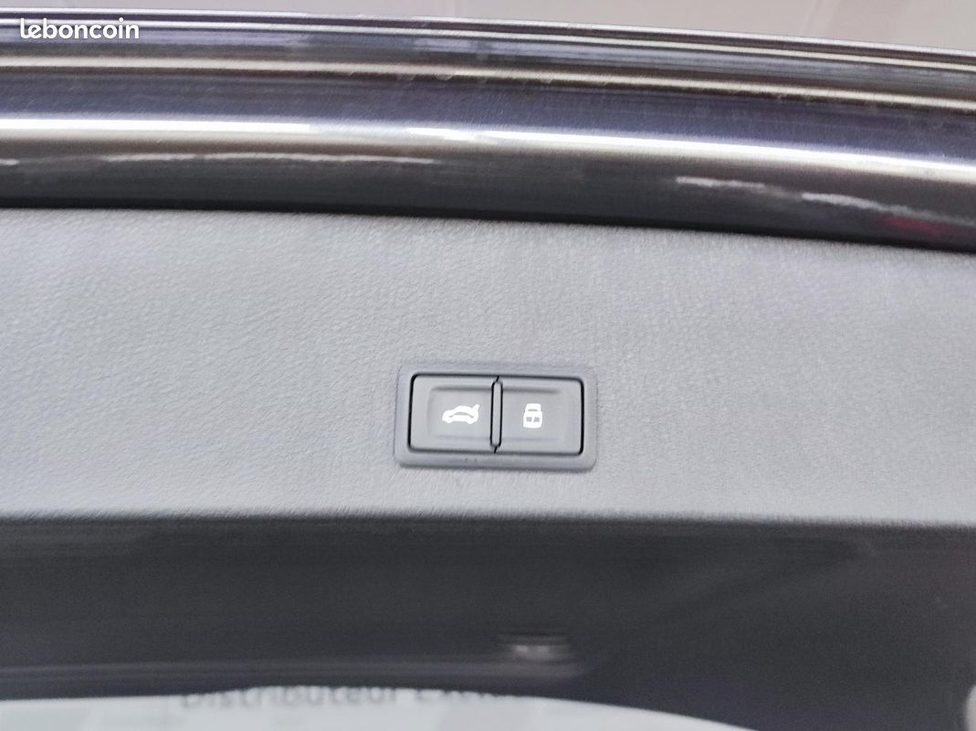 AUDI Q2 35 TFSI 150 S tronic 7 S line Plus (image 10)