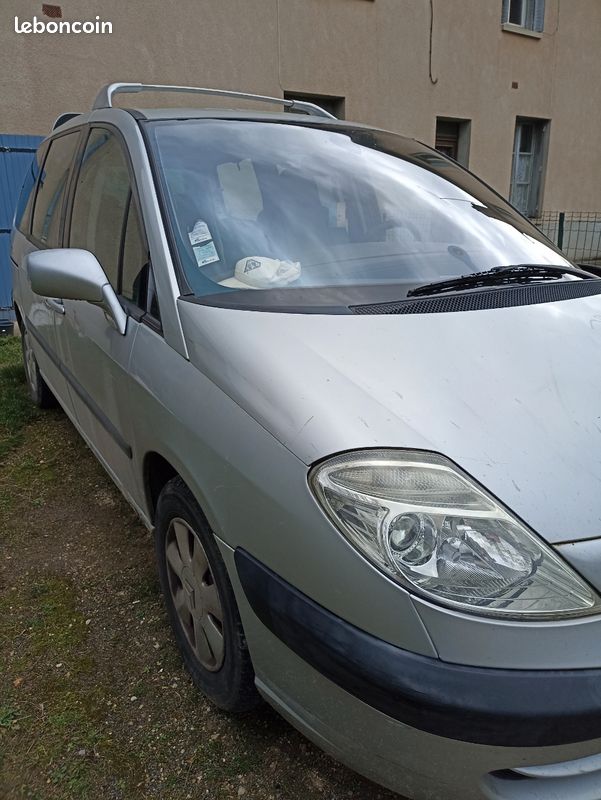 C8 2l hdi (image 1)