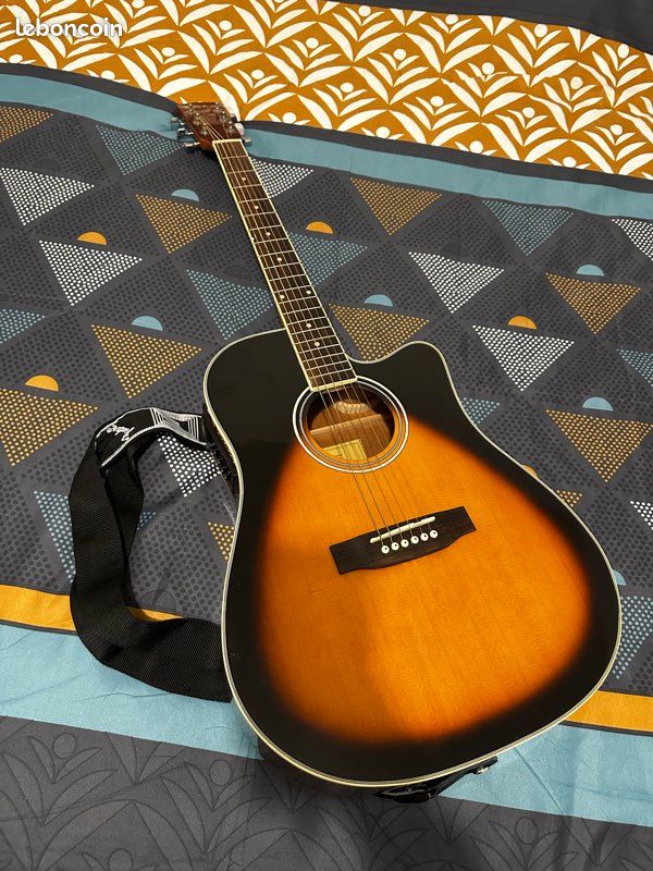 Guitare électro-acoustique Harley Benton HBD120CE + nombreux accessoires (image 1)