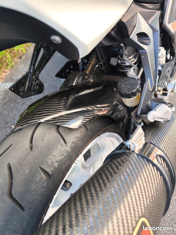 Kawasaki Z750 (image 3)