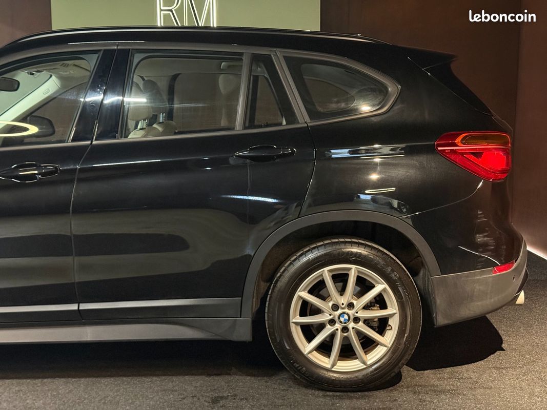 BMW X1 sDrive 18i Business Steptronic 1ère Main / Caméra (image 6)