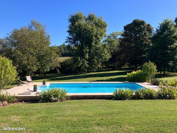 Maison 8 pièces 285 m²