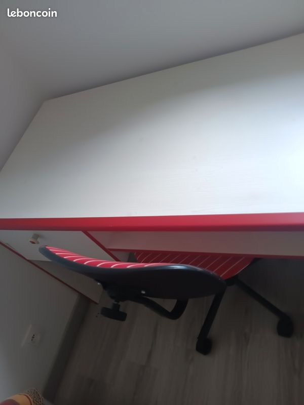 Bureau avec chaise enfant (image 3)