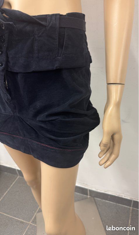 Jupe-Short Croisée En Cuir Noir Marithé & François Girbaud - Collection Cravatatakiller - Taille 42