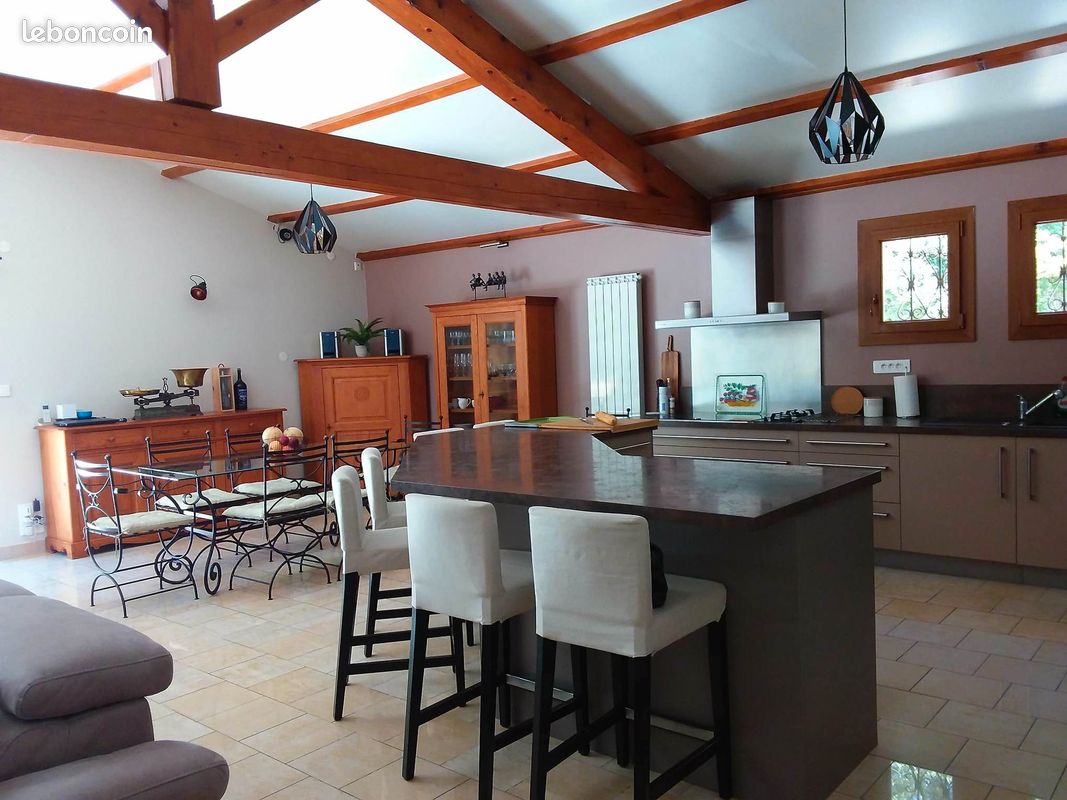 Villa au calme 9 pers avec pisc privee Bagnols , poolhouse complet, ping pong et terrain de boules (image 6)