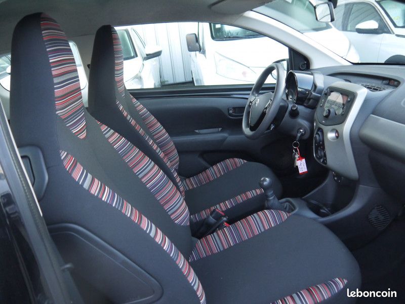 Citroen C1 VTI 69 FEEL / DISTRIBUTION A CHAINE (image 8)