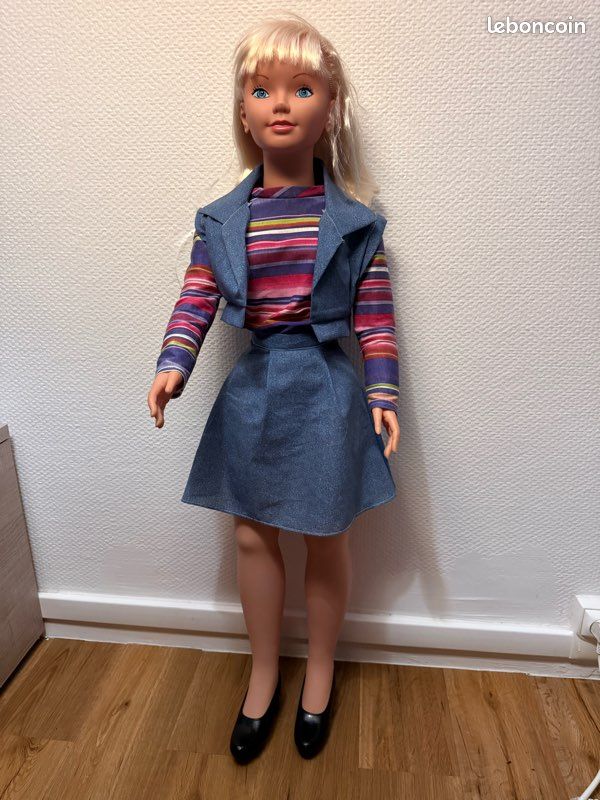 POUPEE VINTAGE CLODREY BLONDE YEUX MARRON VETEMENTS D'ORIGINE 40CM